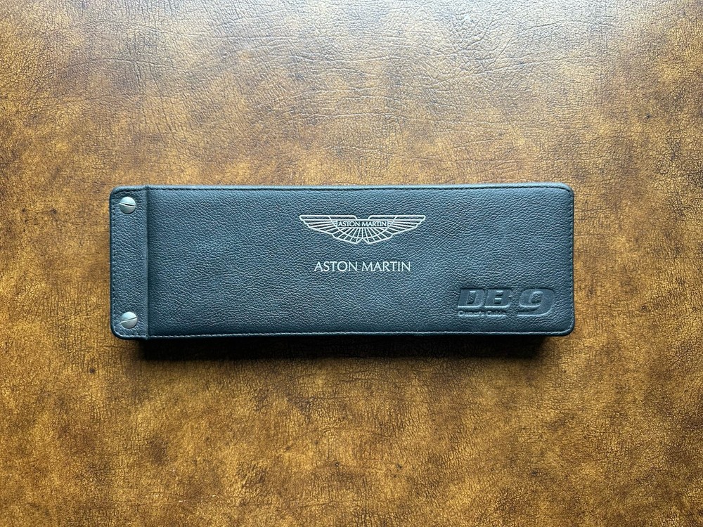 ASTON MARTIN DB9 OWNERS MANUAL