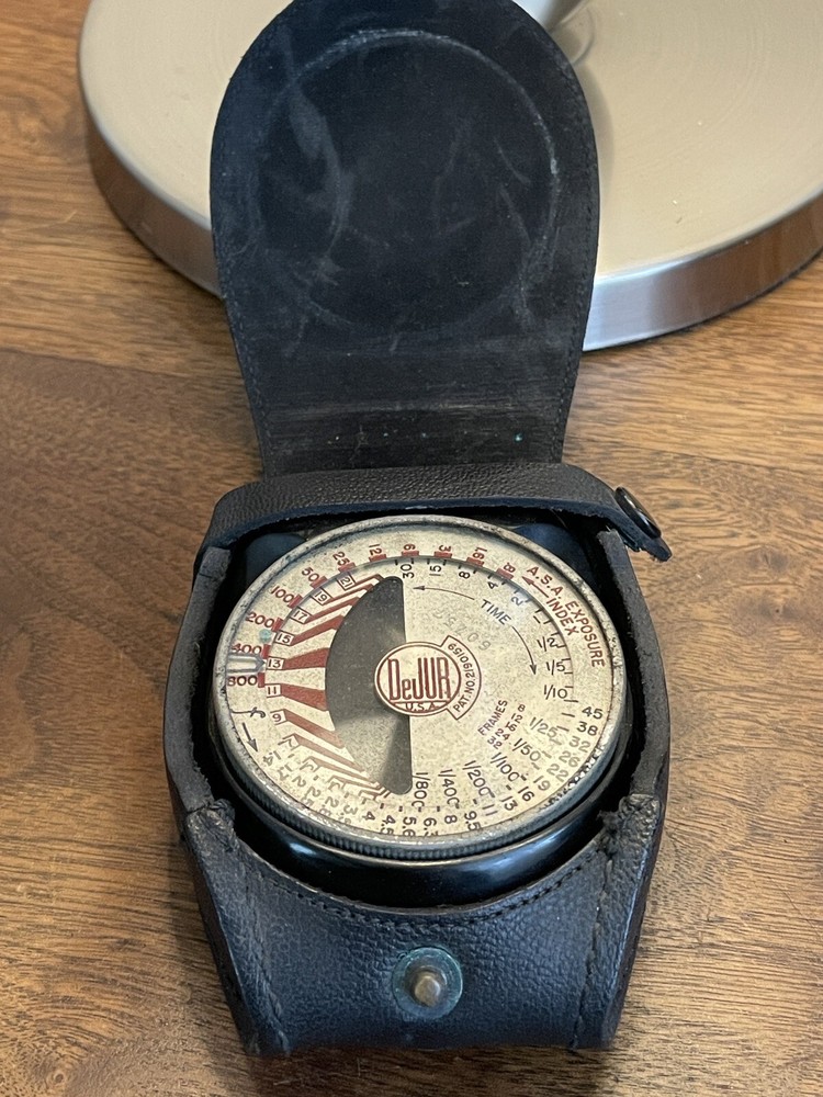 DeJUR Model 50 Exposure Meter