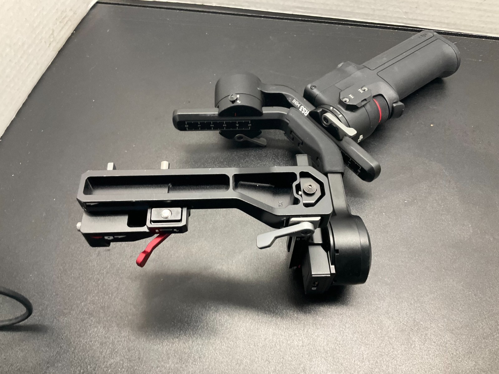 DJI RS 3 Mini 3-Axis Gimbal Stabilizer P20M - Read