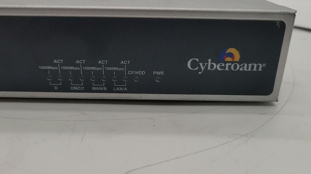 Cyberoam CR 25iNG Hardware Firewall Model SCB-6979