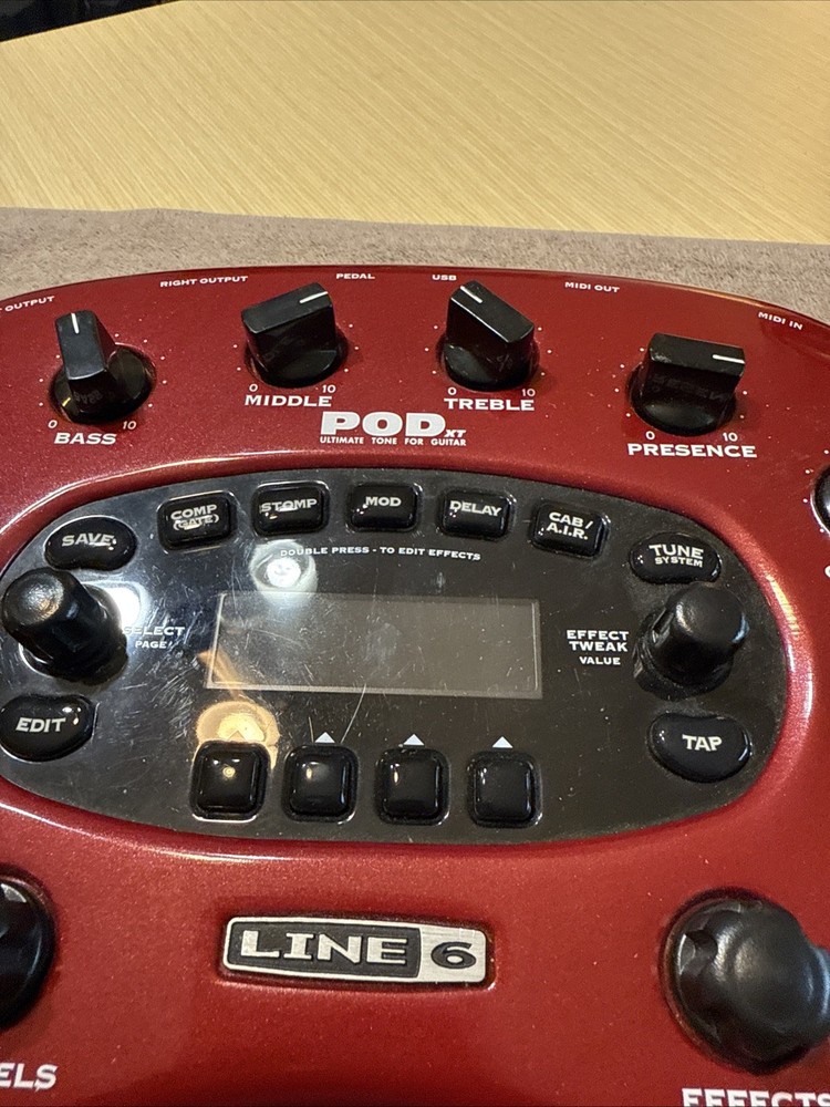 Line 6 PodXT Guitar Tone Processor Multi Effects Processor Pedal