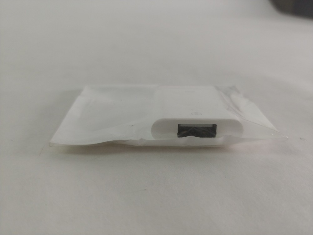 Apple MC531ZM/A iPad Camera Connection Kit