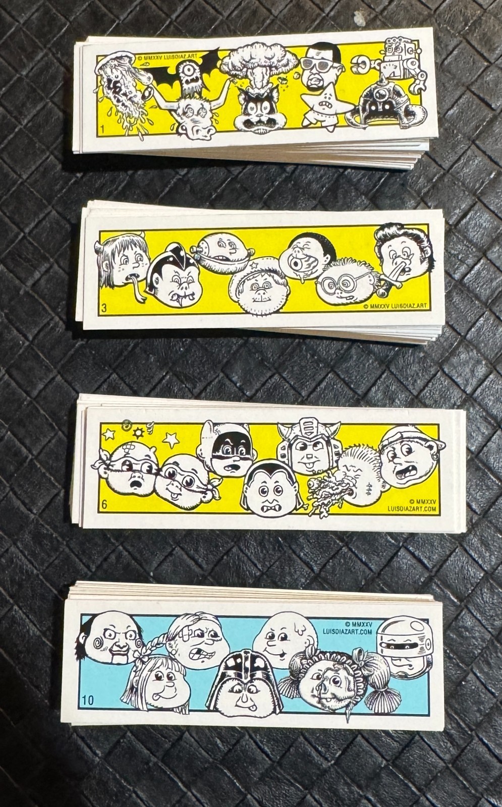 MASS APPEAL Cartoon Tags ART BY LUIS DIAZ Complete Your Set GPK U Pick Trump