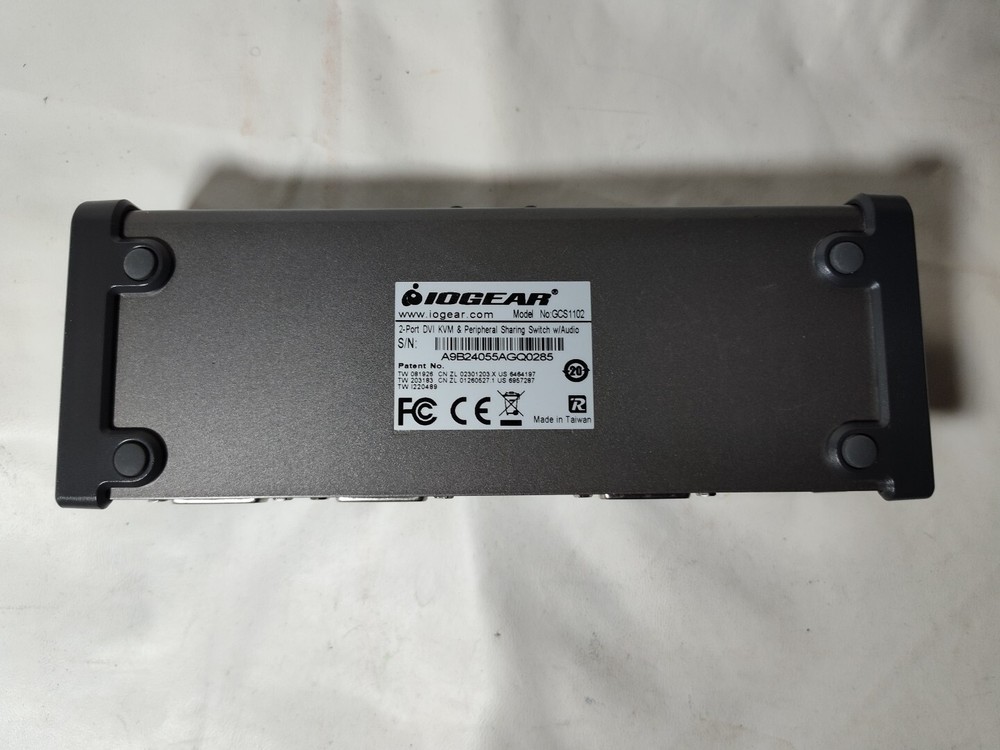 IOGEAR 2Port DVI KVM & Peripheral Sharing Switch with Audio GCS1102