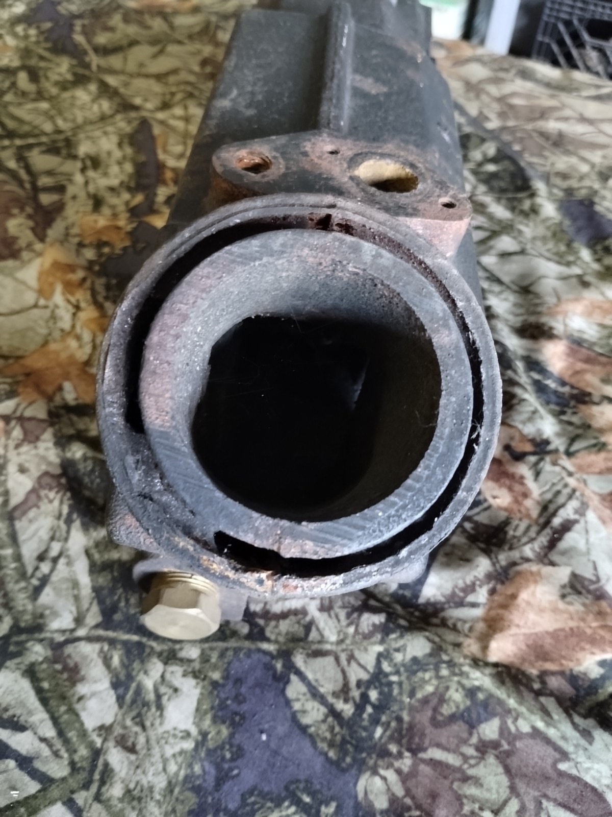 VO 418 Exhaust Manifold Volvo Penta 4 Cylinder Replaces 855387 Or 834438