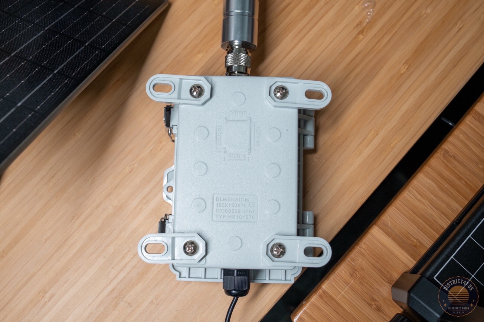 Outdoor Solar Meshtastic Off-Grid node with 22,000mah built-in Battery