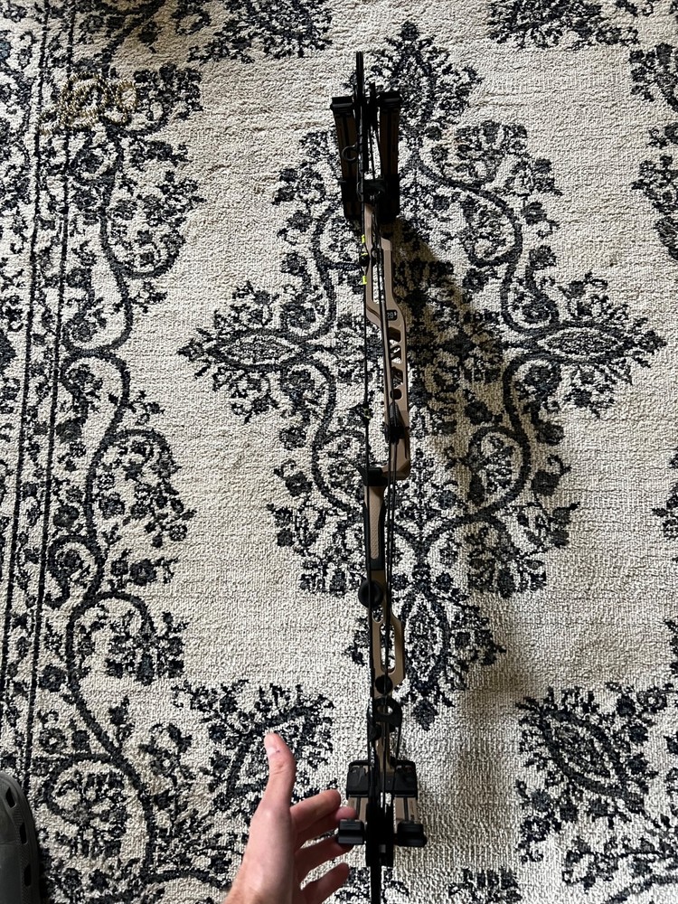 Mathews Lift 29.5 RH With Extras