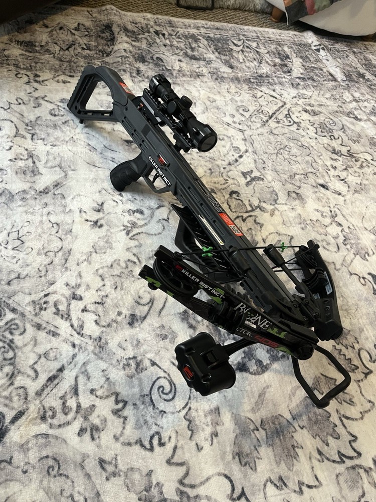 Basic instinct Bone Collector 405 Crossbow.
