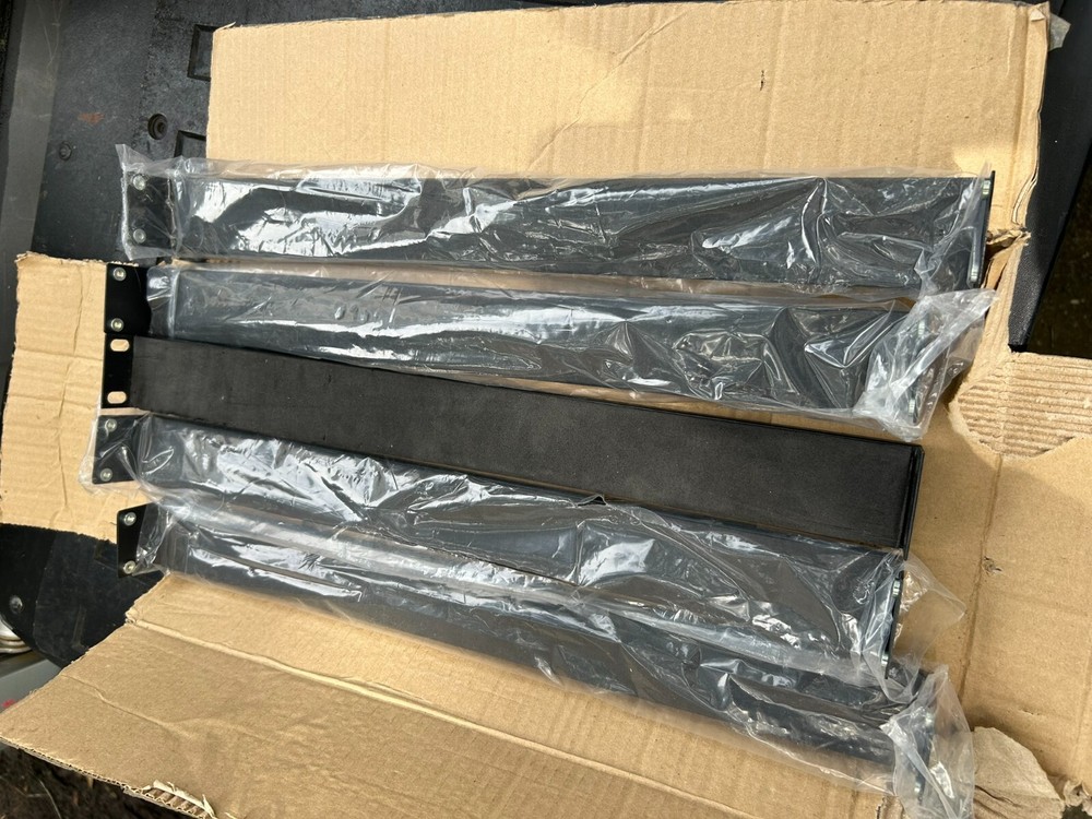 1U 19" Blank Rack Mount Server Panel Filler Spacer