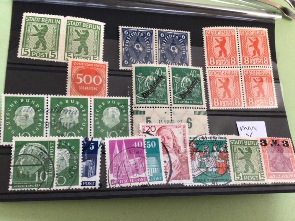 Germany mint never hinged or used stamps Ref A8940