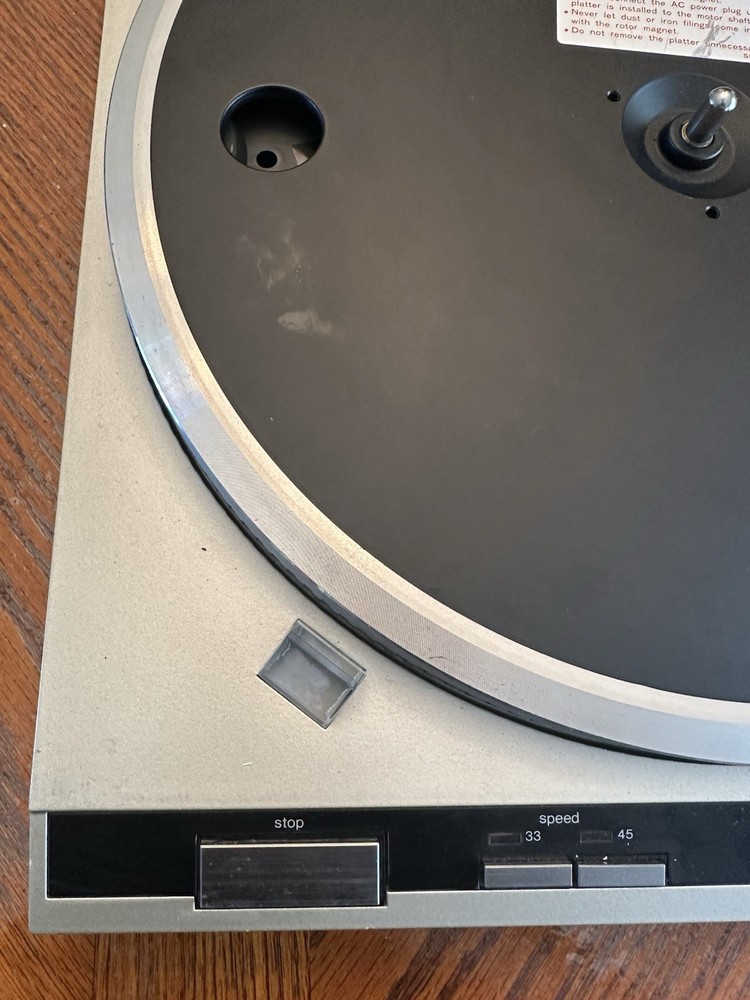 Technics SL-Q2 Semi-Automatic Quartz Direct Drive Turntable Serviced