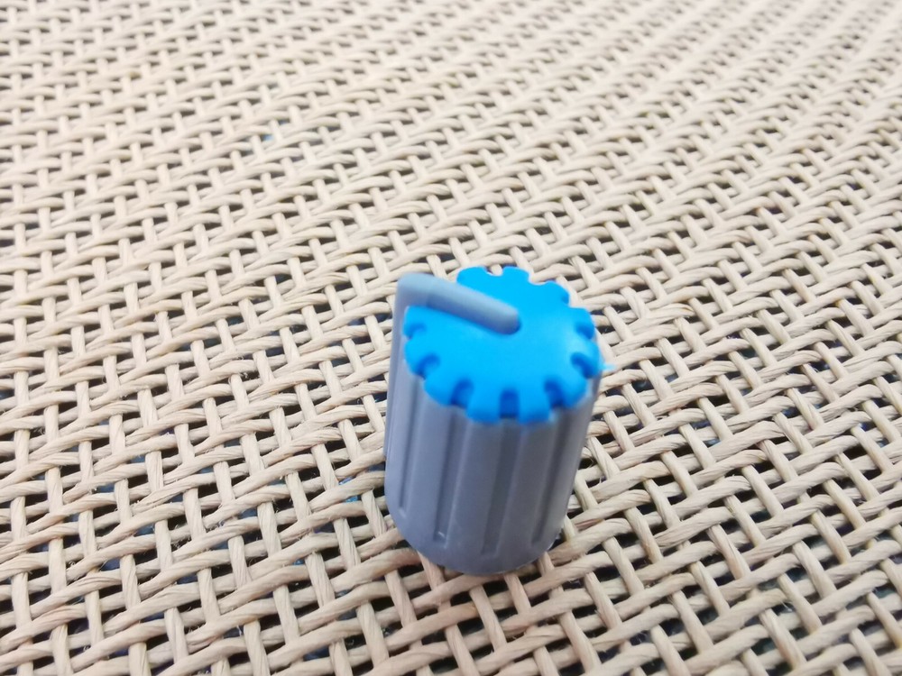 100PCS Blue Electric Guitar Plastic Effect Pedal Knobs Amplifier Control Knobs