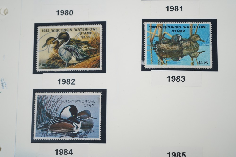 US 1970s-2010s COLLECTION OF 92 WISCONSIN STATE REVENUE STAMPS DUCKS & FISH