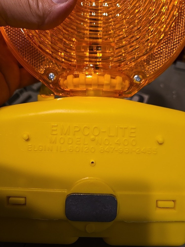 NEW Empco-Lite Model 400 Amber Construction Warning LIght