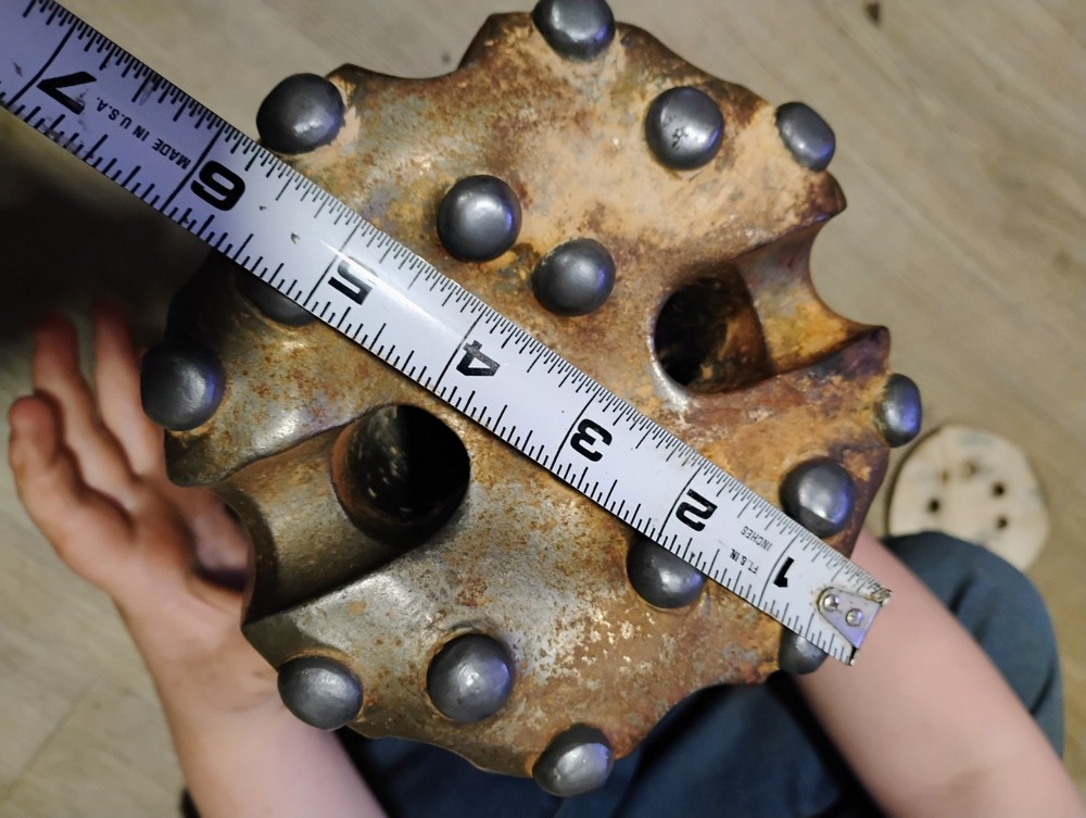 well drilling bit with carbide tips good condition