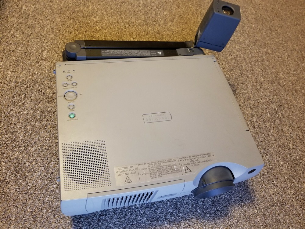 Toshiba G7 LCD Data Projector
