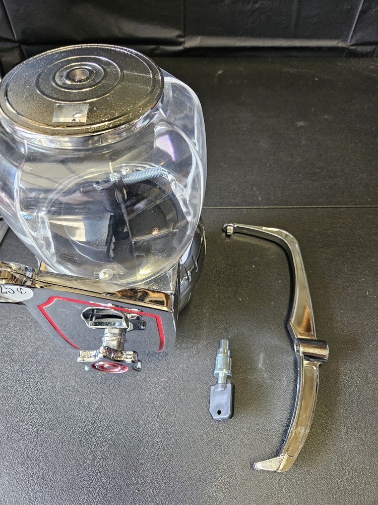 Vintage Gumball Candy Nuts Machine With Key! *read*