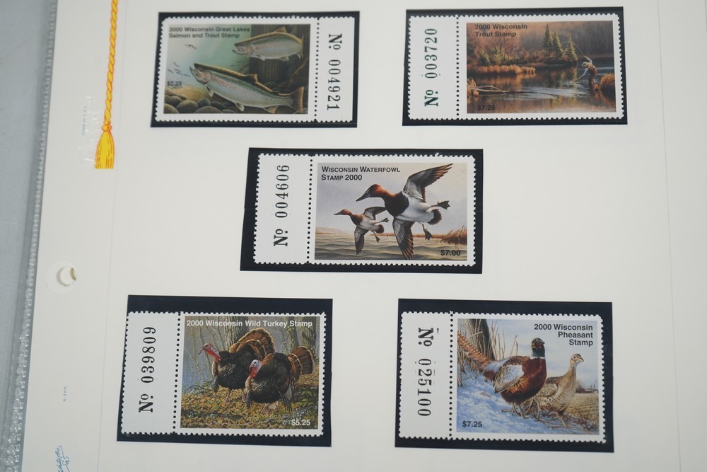 US 1970s-2010s COLLECTION OF 92 WISCONSIN STATE REVENUE STAMPS DUCKS & FISH