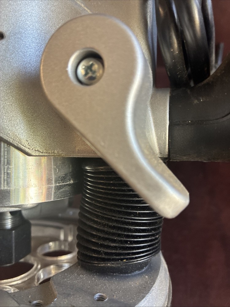 Craftsman 320.27666 Variable Speed Plunge Router