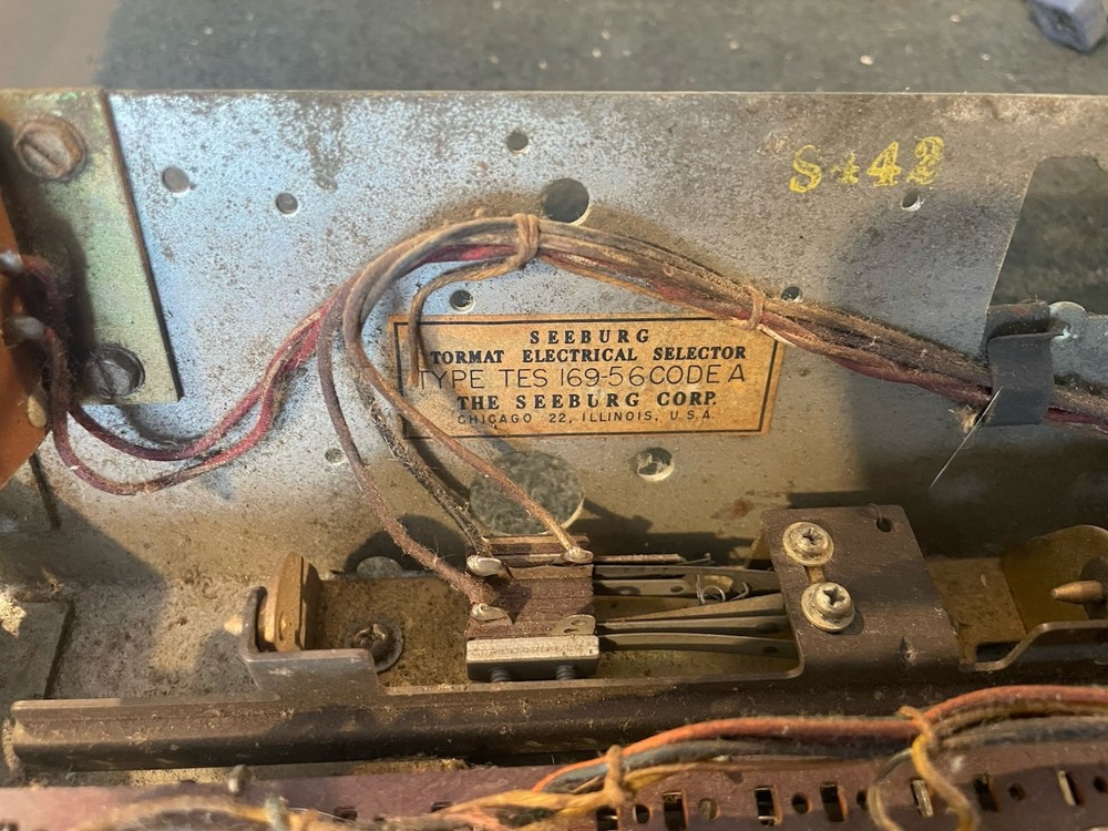 Seeburg Model LPC Selection Keyboard Assembly—type TES169