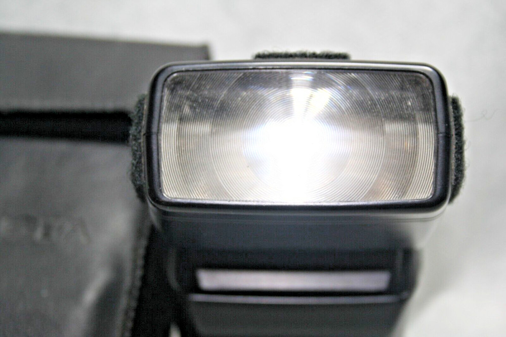 Minolta Program 3500XI Shoe Mount Flash - TESTED