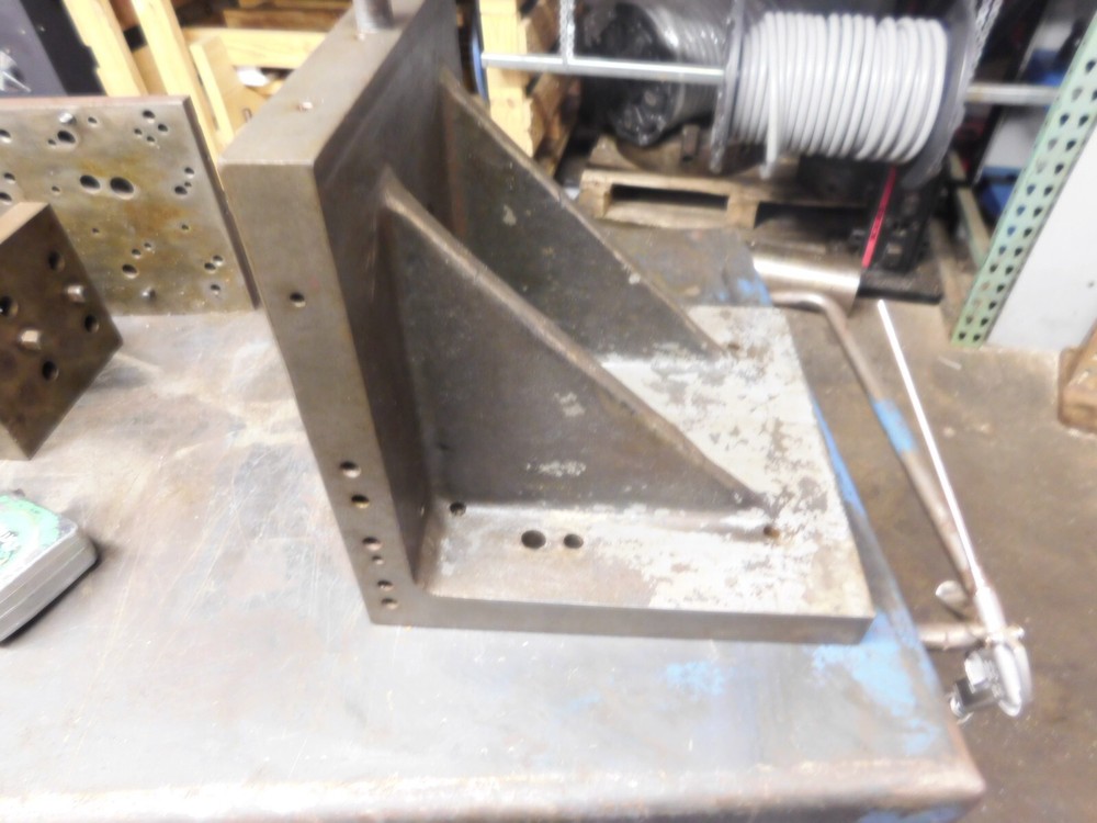 12" x 12" x 12" Right Angle Plate