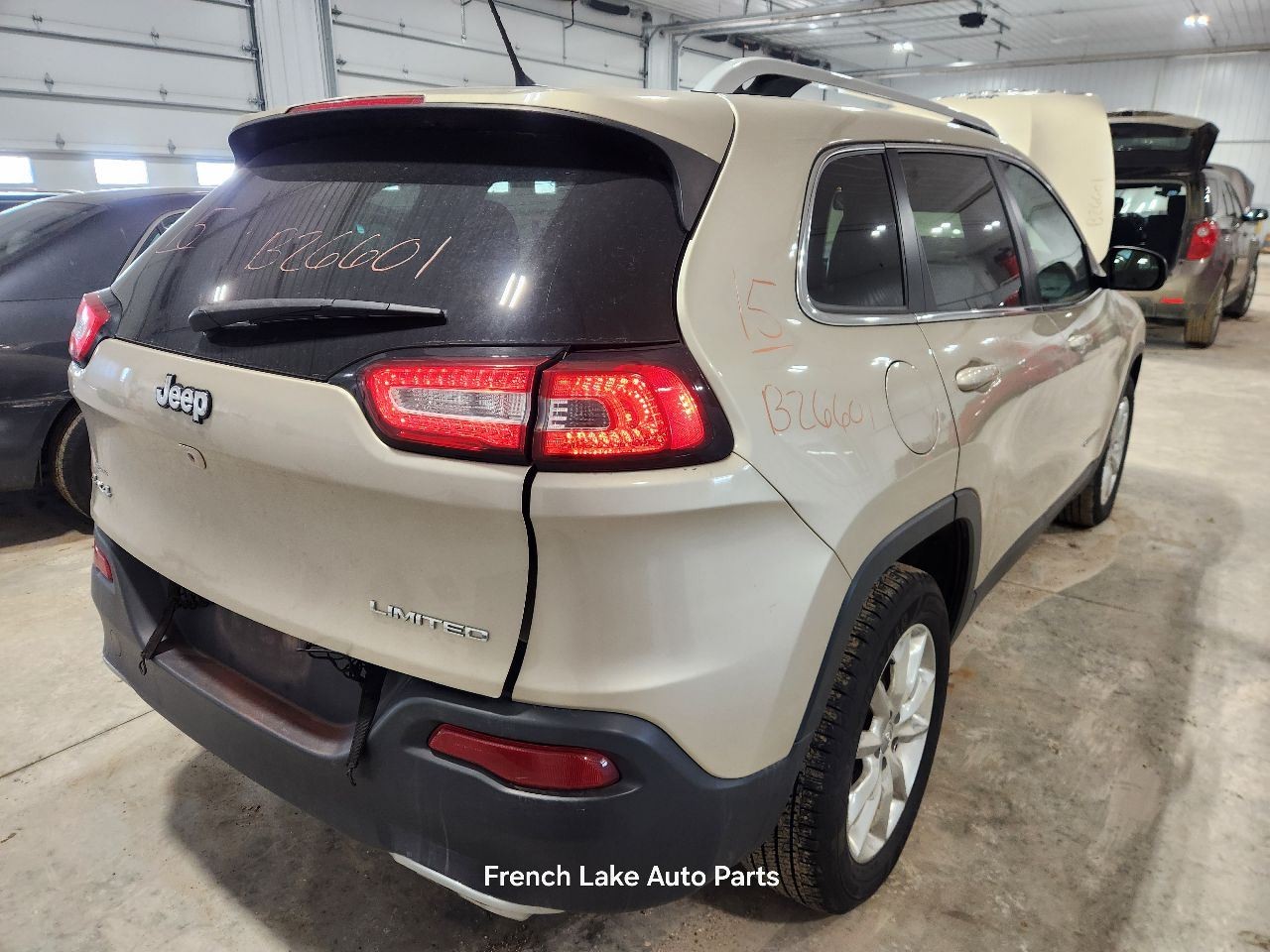 Automatic Transmission 3.2L AWD ID 68225758 Fits 14-15 CHEROKEE 1329134