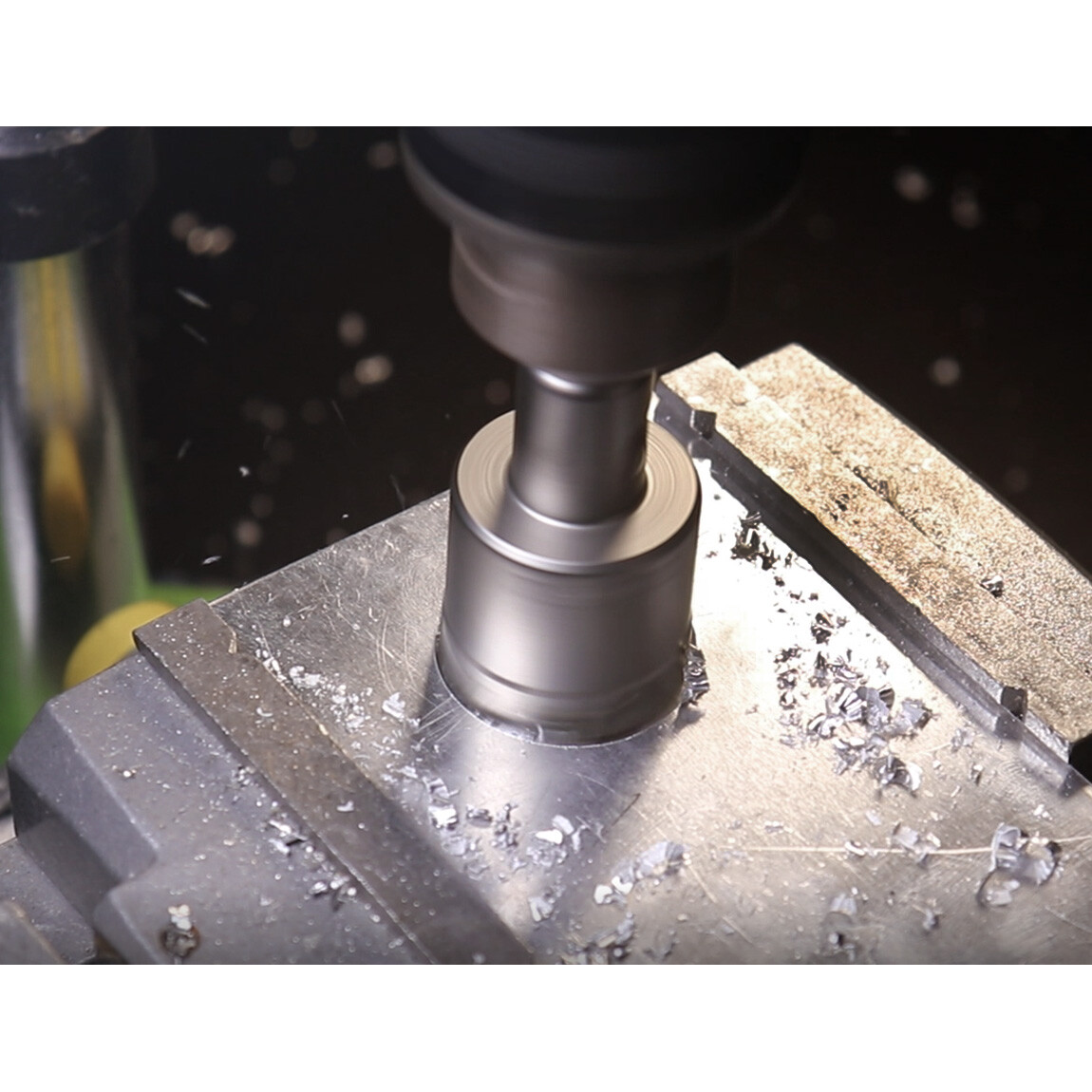 12 Sizes Hole Saw Drill Bit Kit - Stainless Steel for Wood & Meta