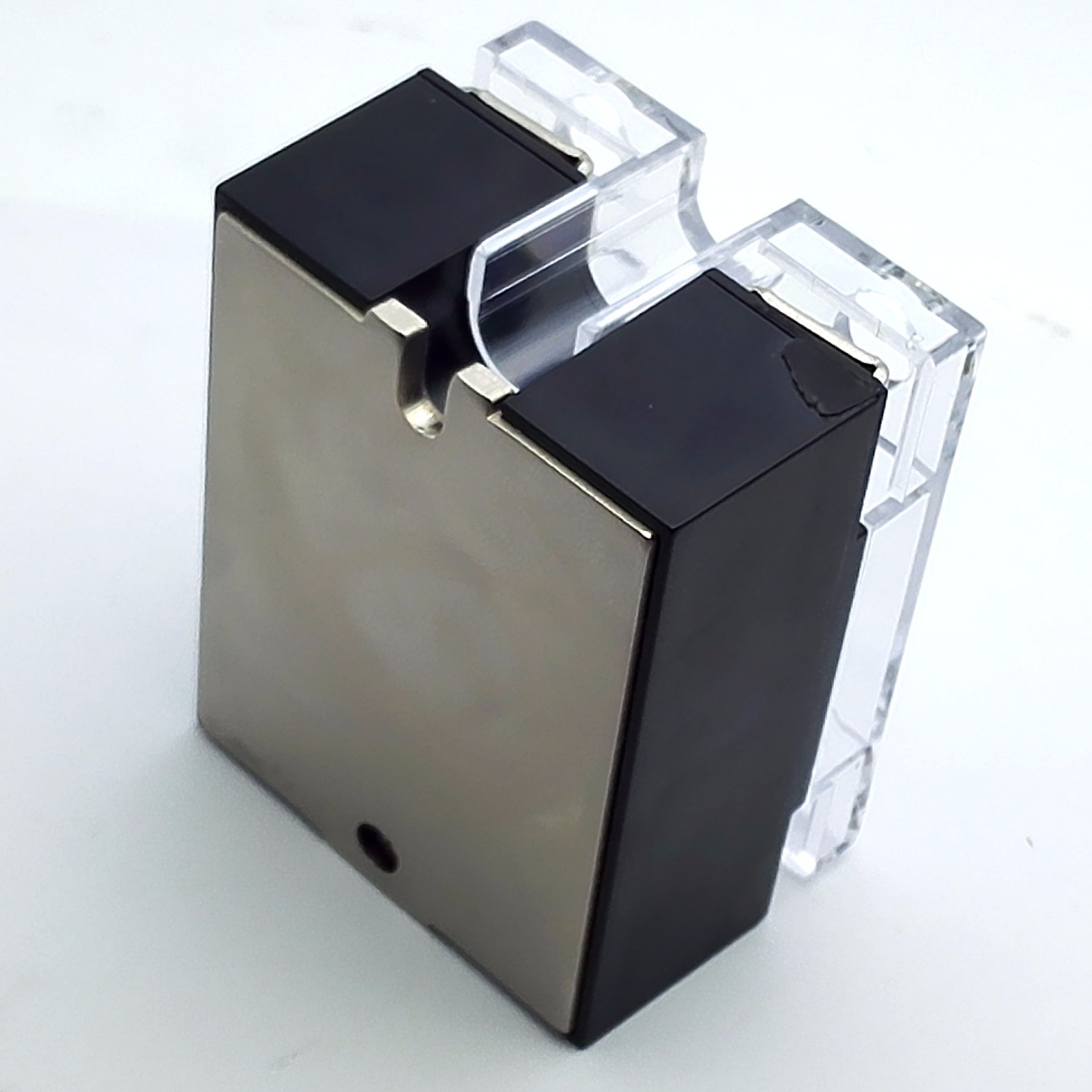 US Stock 25A Solid State Relay SSR DC-DC Input 3-32V DC Load 5-220V ​DC DD220D25