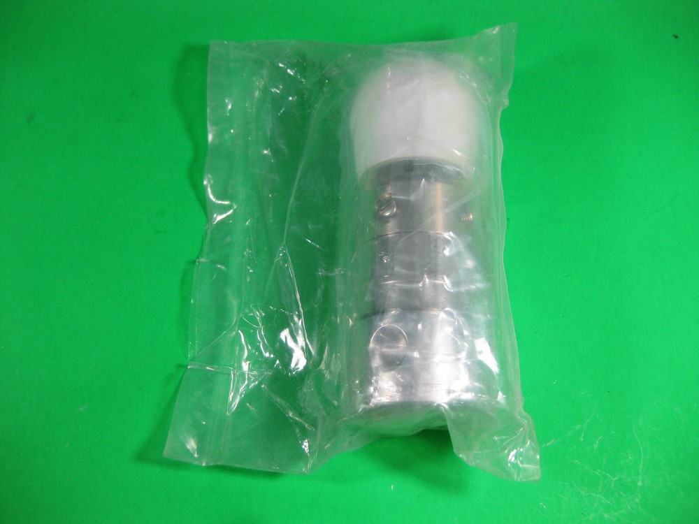 Tescom 30 PSIG Max Outlet Valve -- New --