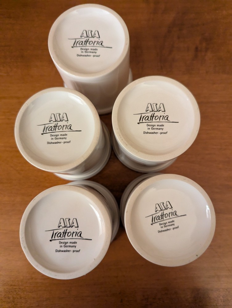 5-ASA TRATTORIA CERAMIC SPICE JARS PLASTIC LIDS (4OZ)