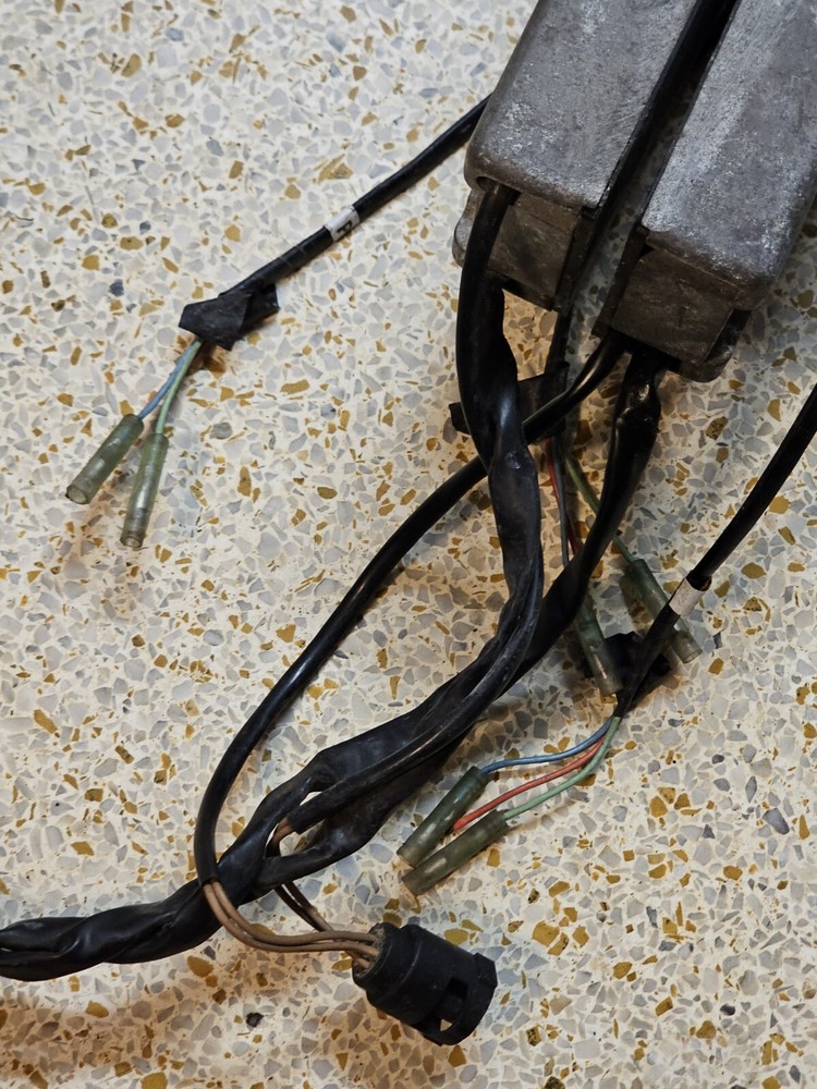 YAMAHA 704 DUAL REMOTE CONTROL WITH WIRE HARNESS