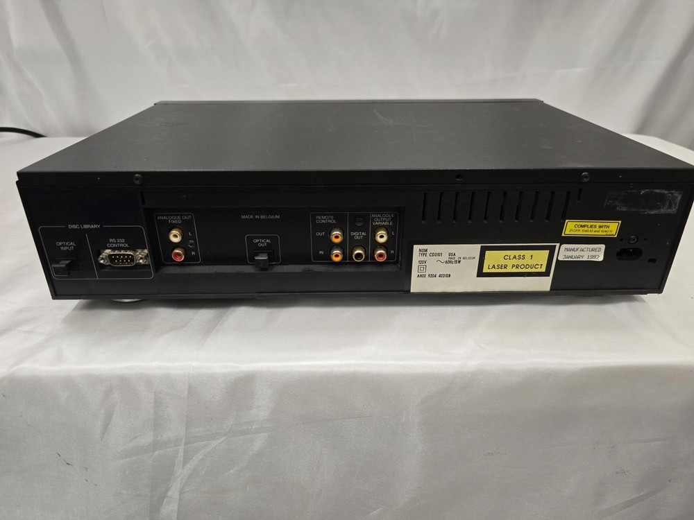 NSM CD 100 Disc Library System CD3101AC + CD3101 Untested Powers On