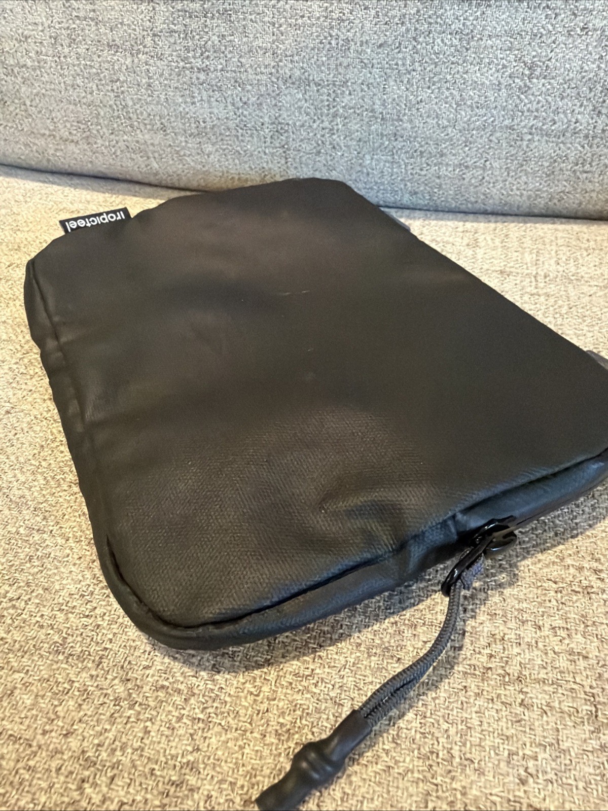 Tropicfeel Fidlock Tech Pouch Water Resistant - Black- Used-See Photos