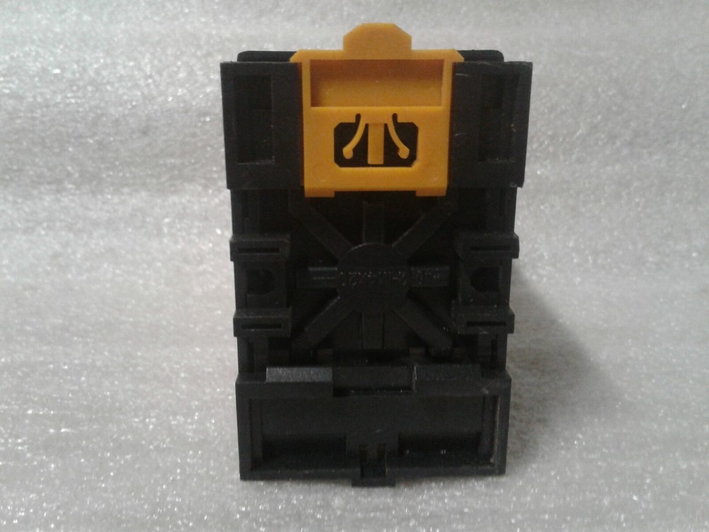 M-Unit JPA-2A-D Frequency Transmitter