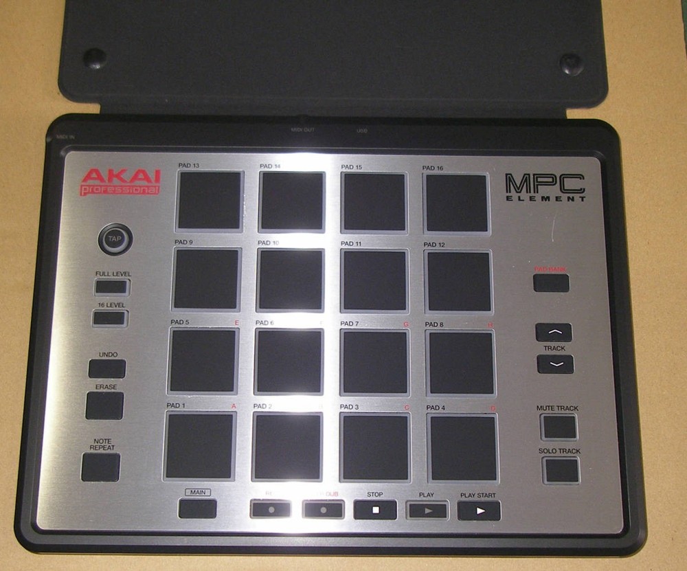 Akai MPC Element DJ Sampler Pro Midi Control Pad