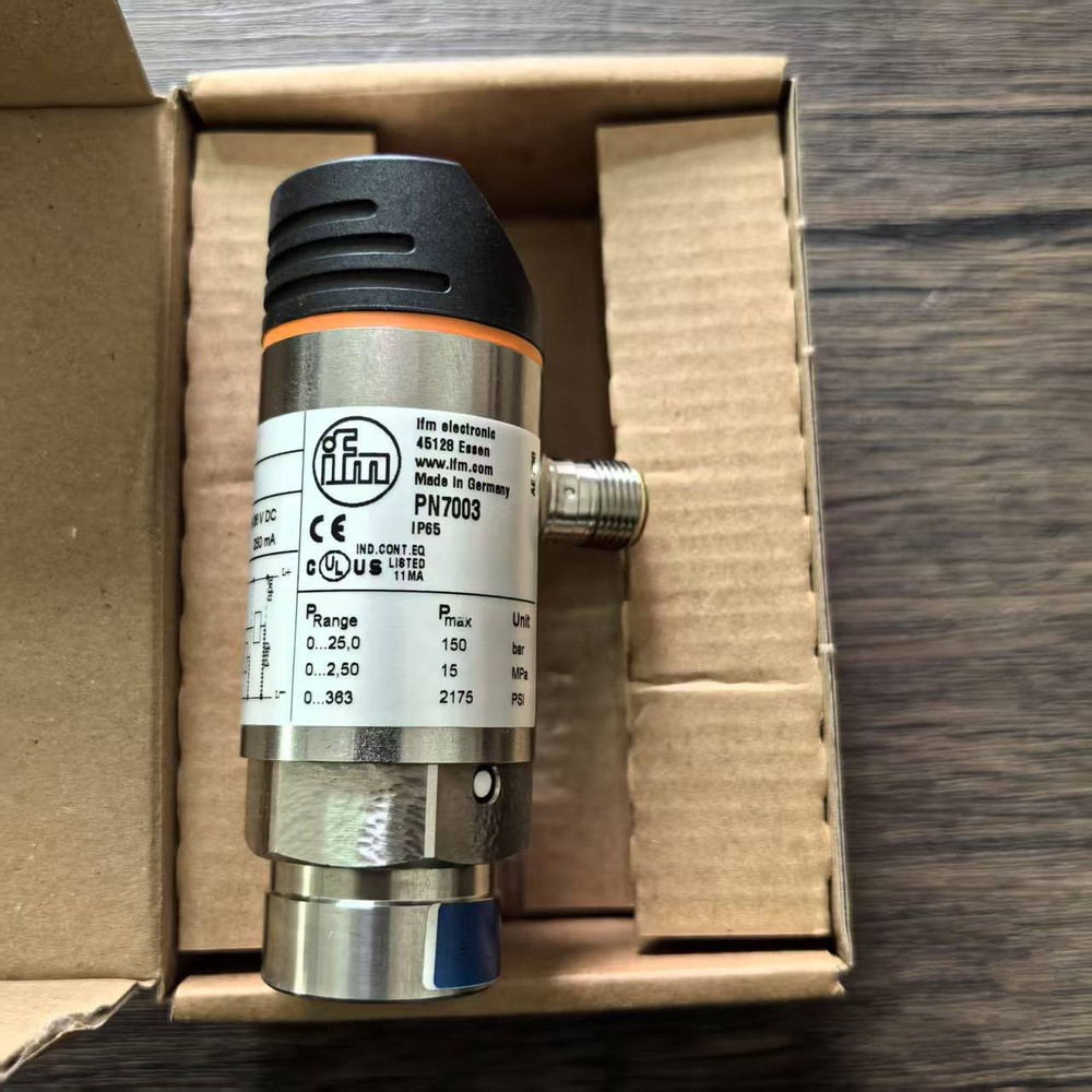 1PC Brand New IFM PN7003 Pressure Sensor