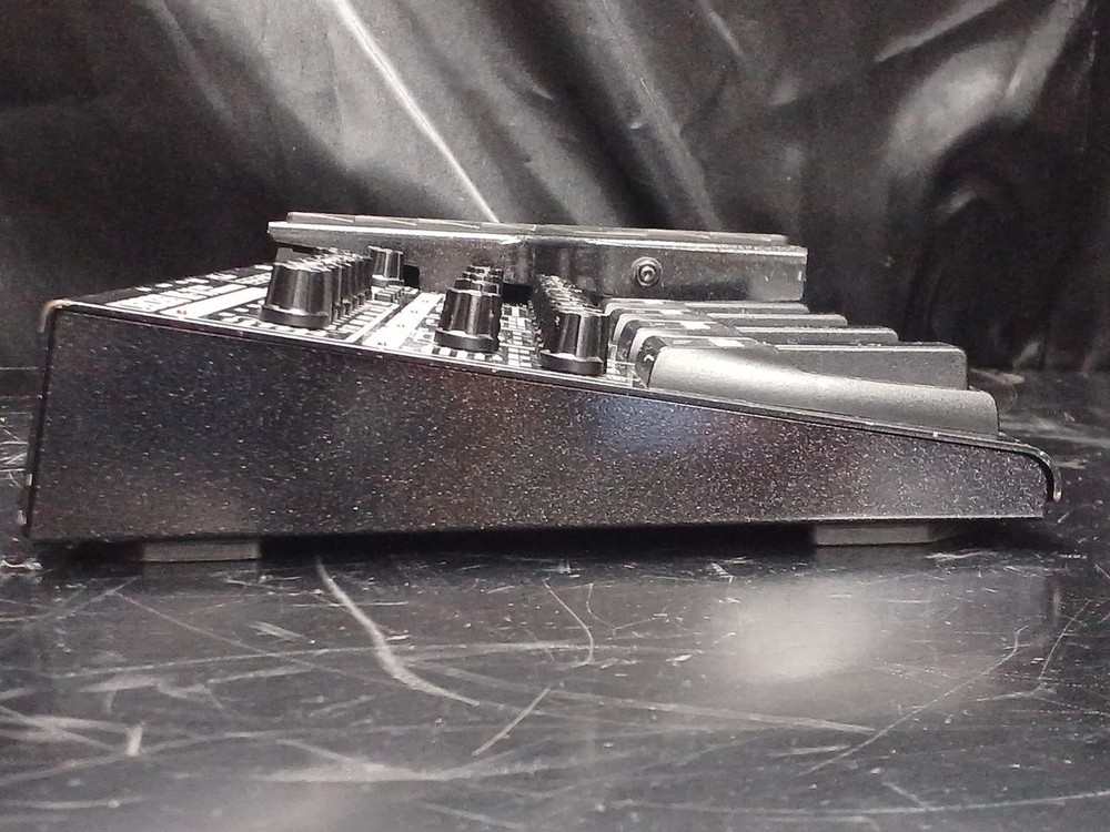 BOSS ME-70 MULTI-EFFECTOR 329187