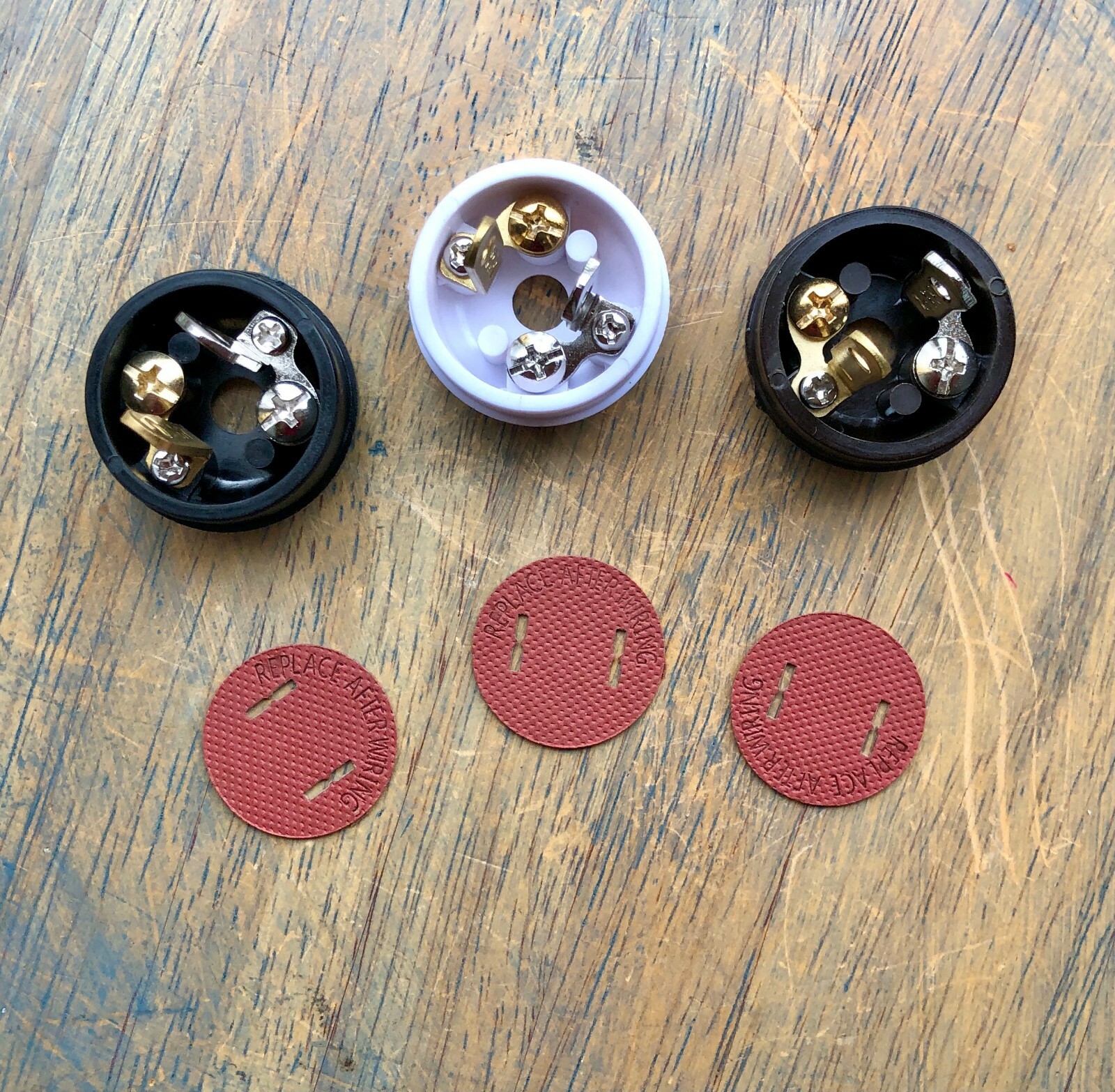 Vintage Style Acorn & Oak Electrical Plug - Bakelite Replica antique cord rewire