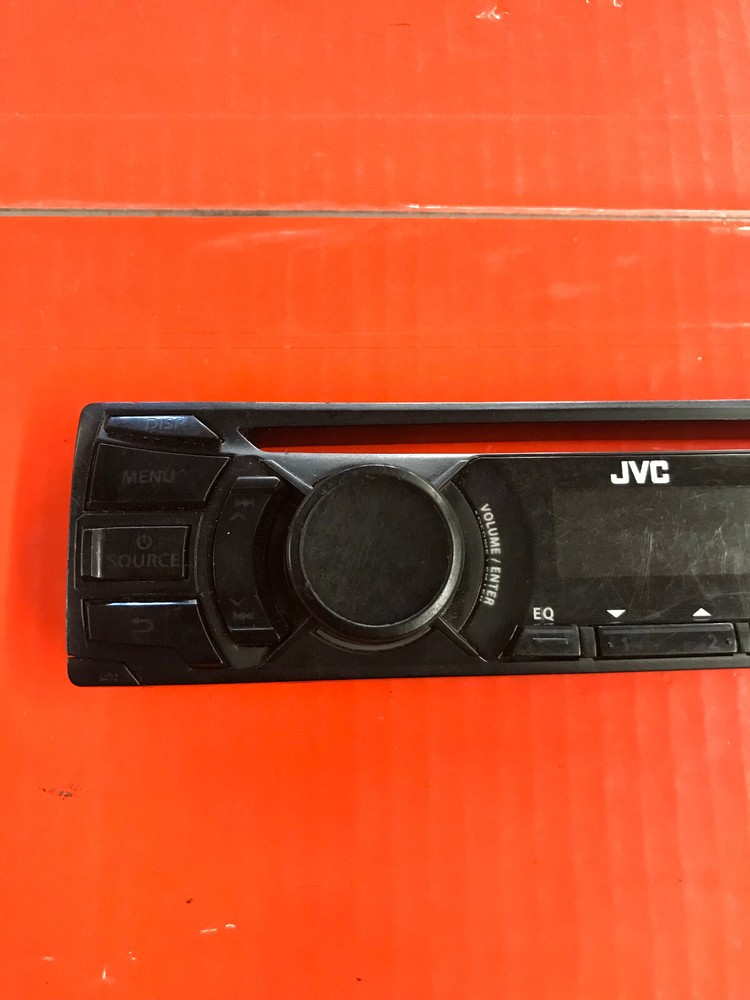 JVC KD-R440 faceplate