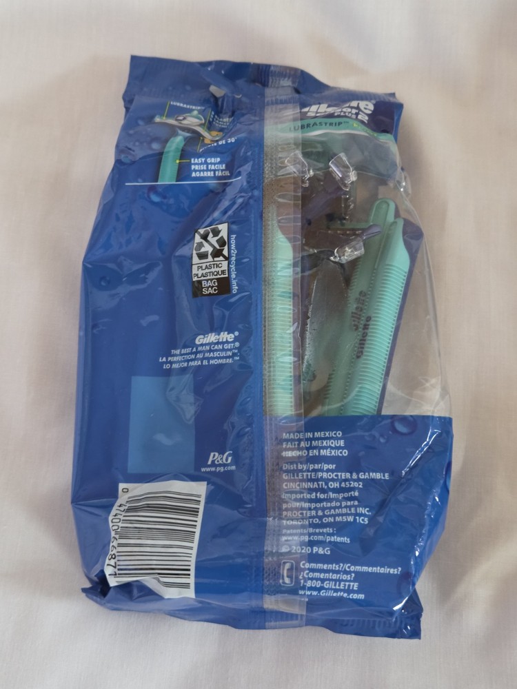 Gillette Sensor2 Plus Disposable Razors 15 Count New
