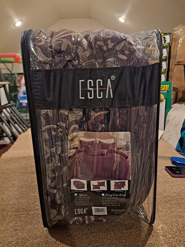 ESCA Luxury 7 Piece Comforter Set Queen