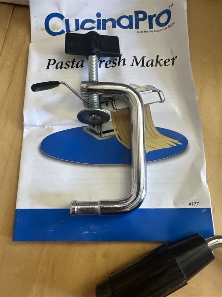 CucinaPro Classic Pasta Maker Pre-owned
