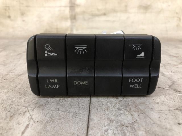 2008-2027 Freightliner CASCADIA Sleeper Control - Used