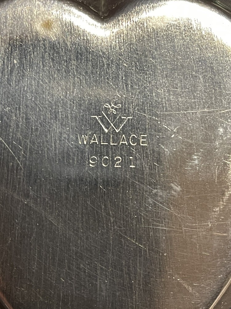 Wallace Rose Pattern Silver Plate Heart Shape Dish Candy/Nuts 6”