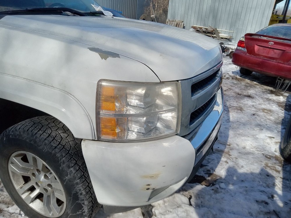 SILVRDO15 2008 High Mounted Stop Light 922679