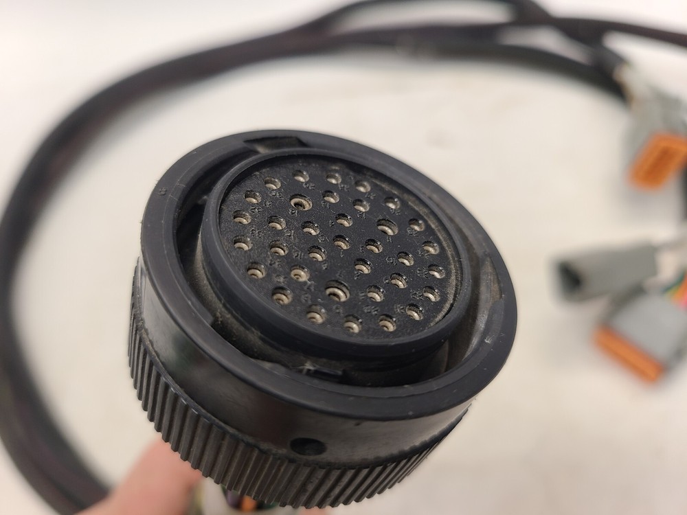 Trimble_82670_Clutch Adapter John Deere_Cable/Harness Adaptor