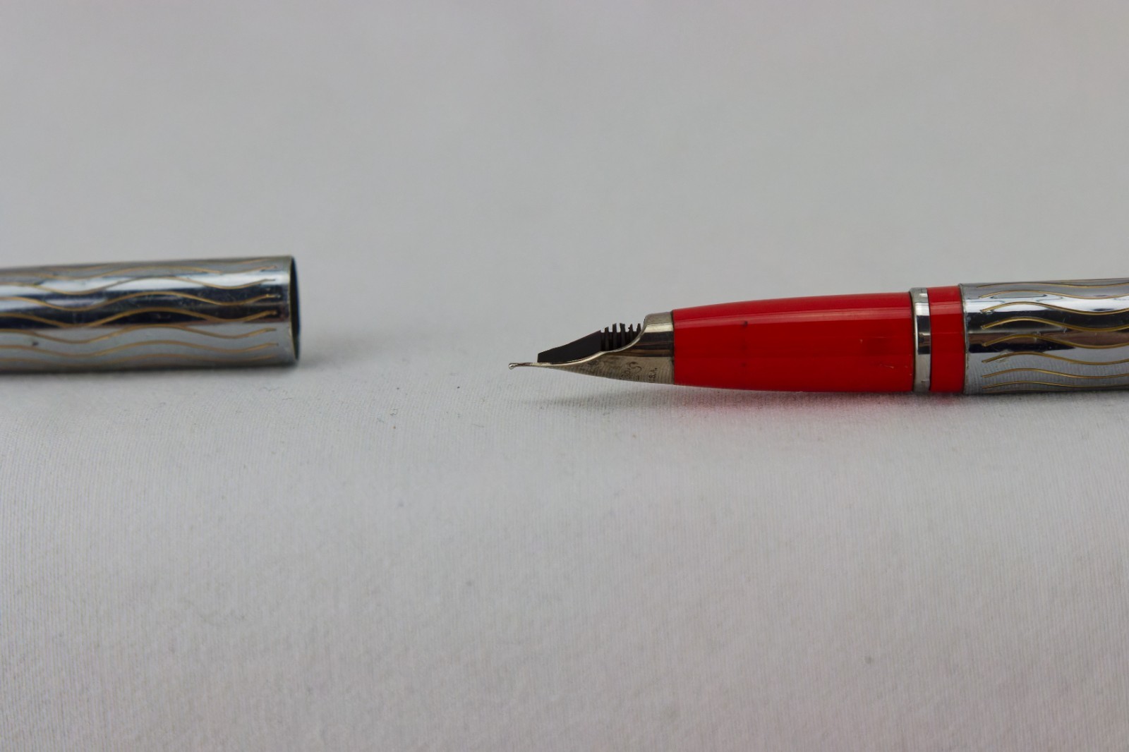 Shaeffer Lady Fountain pen, Fine Nib, Vintage 50's/60's, UNTESTED