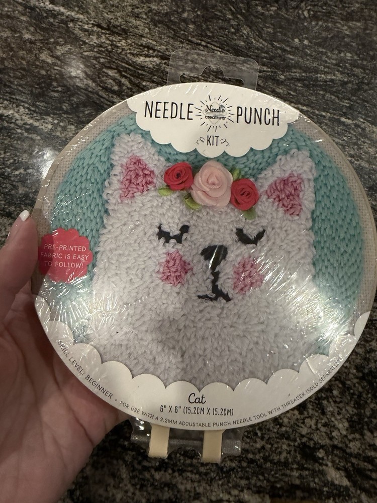 Needle Creations Punch Needle Kit 6" Hoop - "Cat"