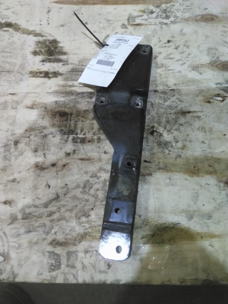 For 2021 PETERBILT 579 FENDER BRACKET Right , OH
